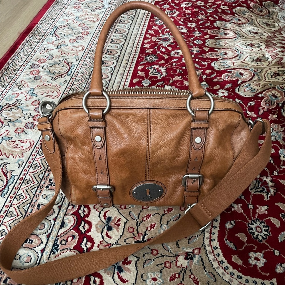 Fossil satchel